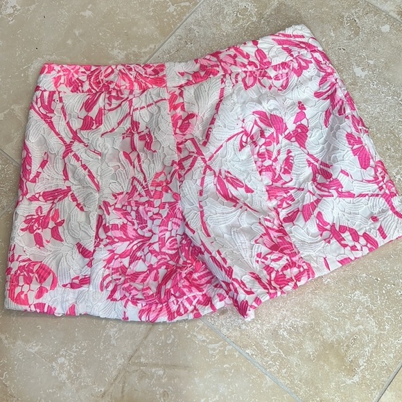 Lilly Pulitzer Shorts-NEW​​ - Picture 2 of 5